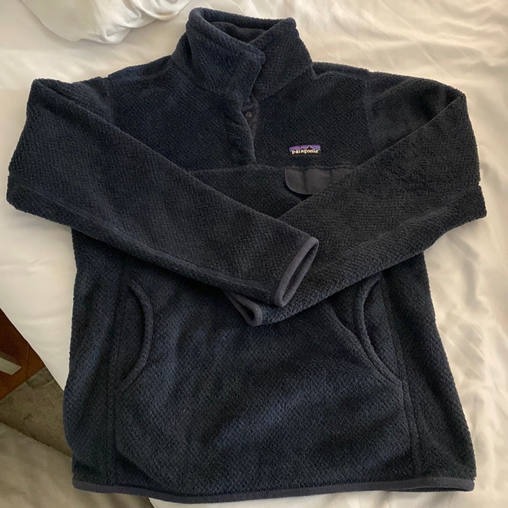 Like new patagonia fleece pullover